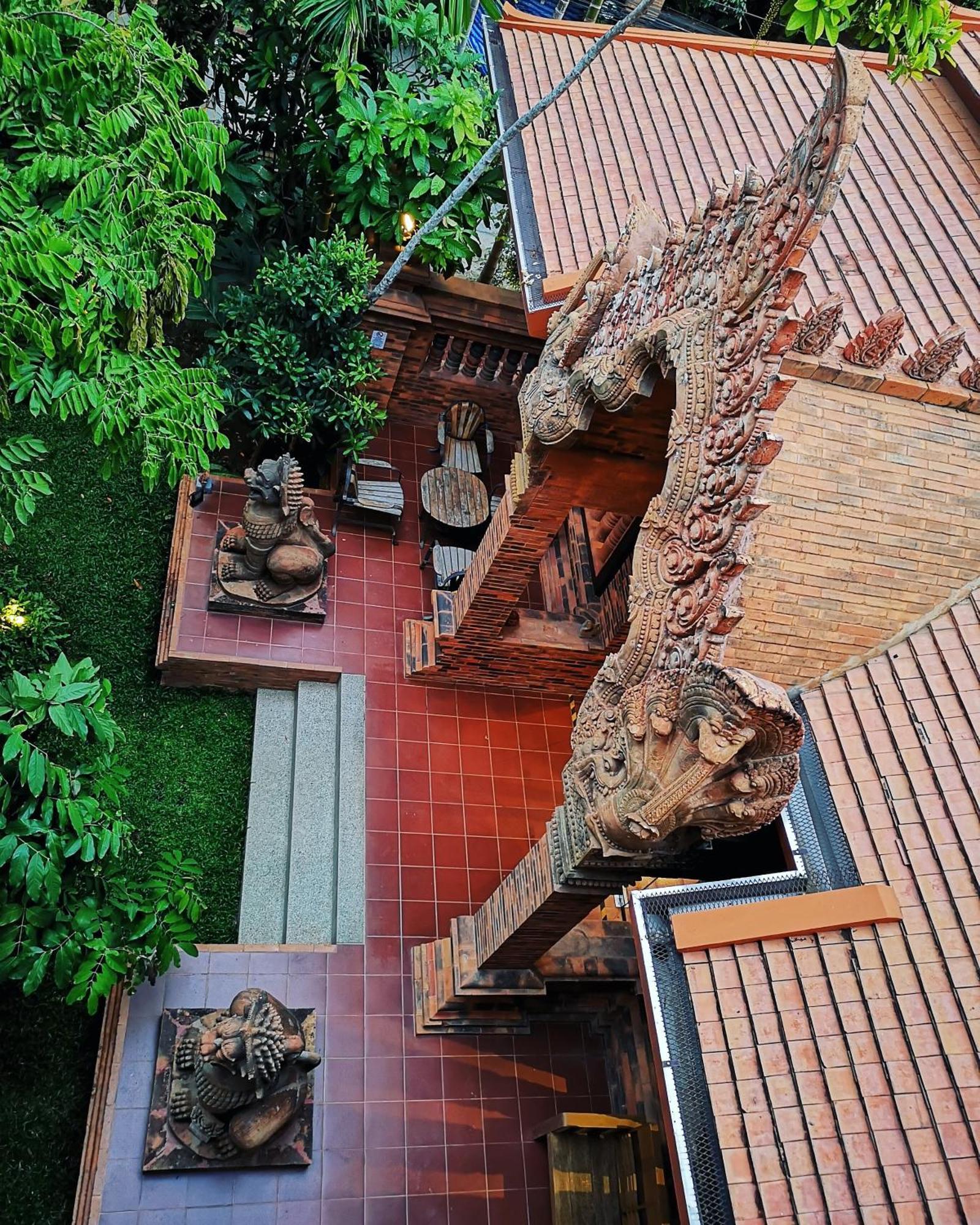 Phor Liang Meun Terracotta Arts — Fotos 1